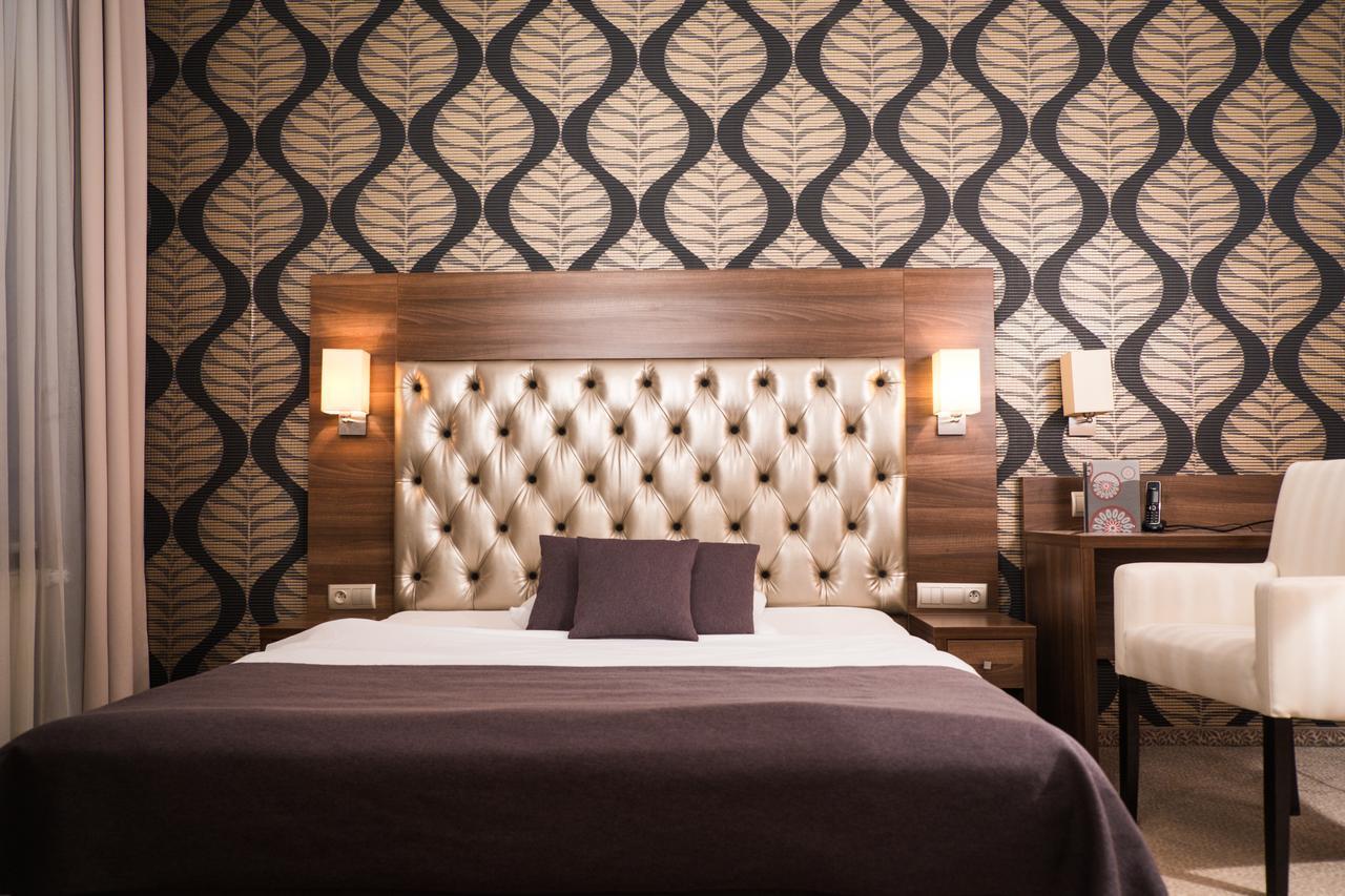 Hotel Srodmiejski Zielona Góra Kültér fotó