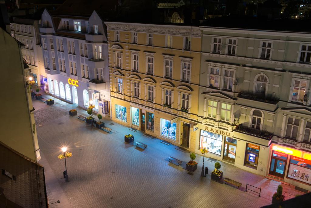 Hotel Srodmiejski Zielona Góra Kültér fotó